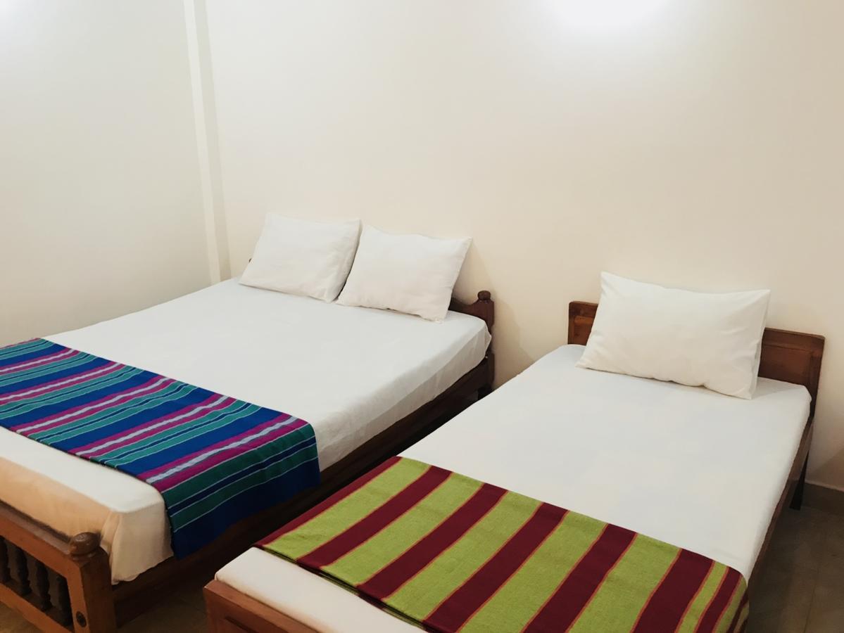 Emarald Holiday Homes Анурадхапура Екстериор снимка